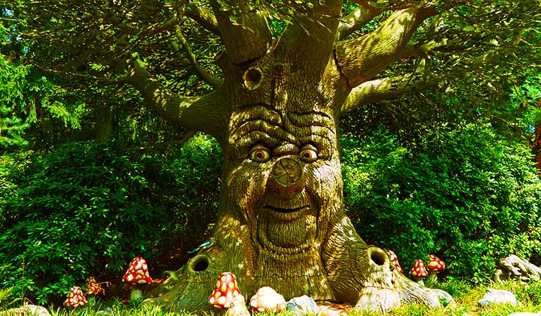 Efteling weird theme park