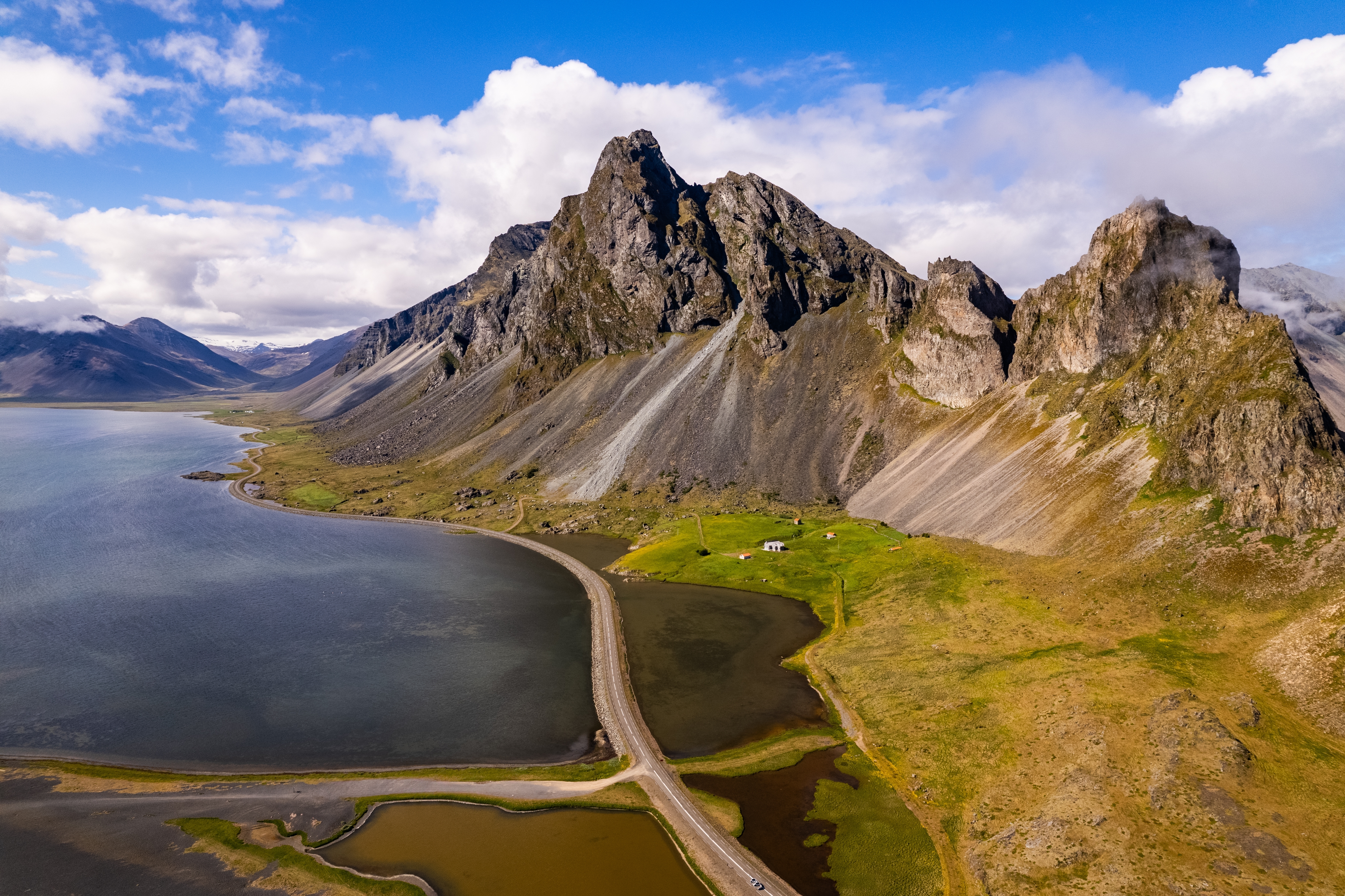 Icelandic mountainous landscape