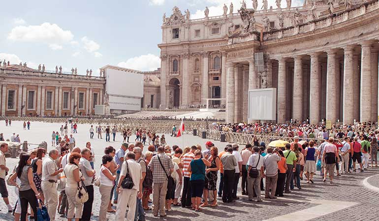 best way to tour the vatican st Peters basilica queue