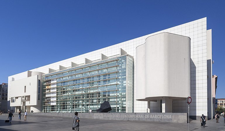 el raval barcelona nightlife