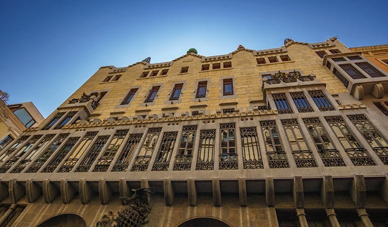 el raval neighborhood