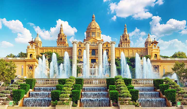 barcelona travel tips museums