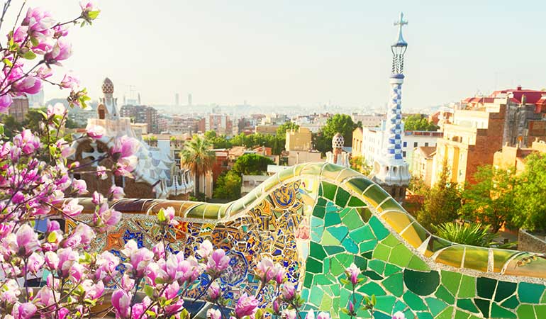 things to know before traveling to barcelona 