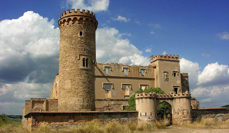 Castles-in-Catalonia-Torre-Salvana