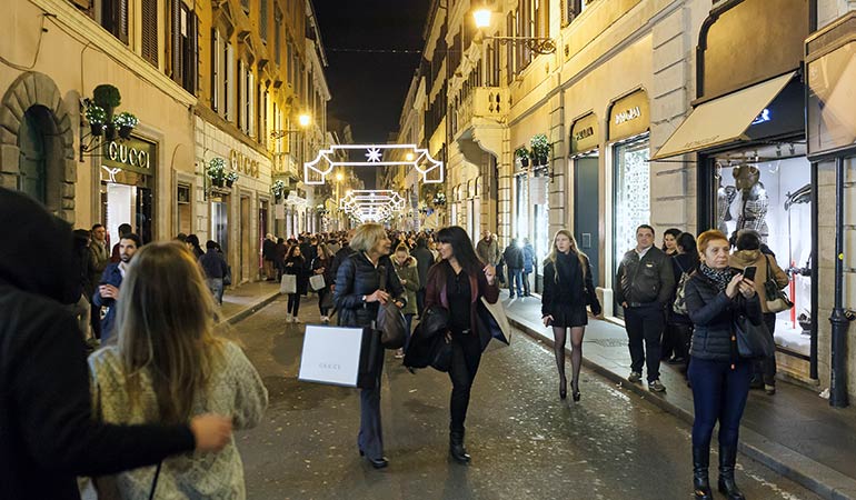 visiting Rome at Christmas shopping