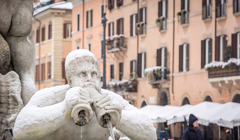 visiting Rome at Christmas Piazza Navona
