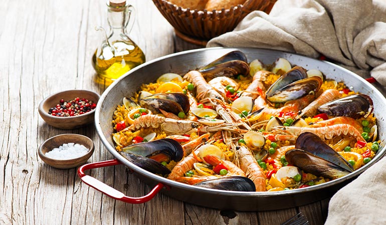 best palla in Barcelona paella marisco