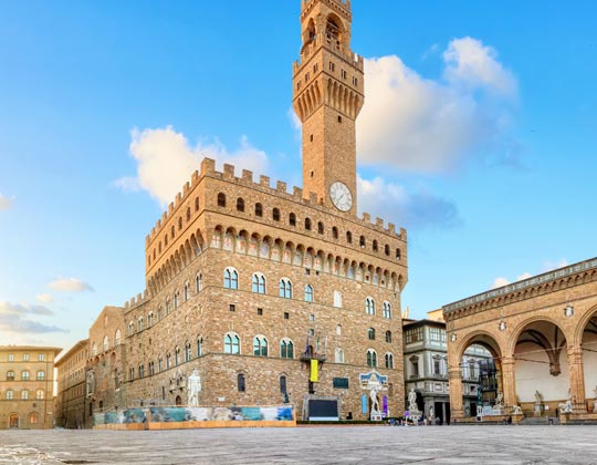 front of palazzo vecchio