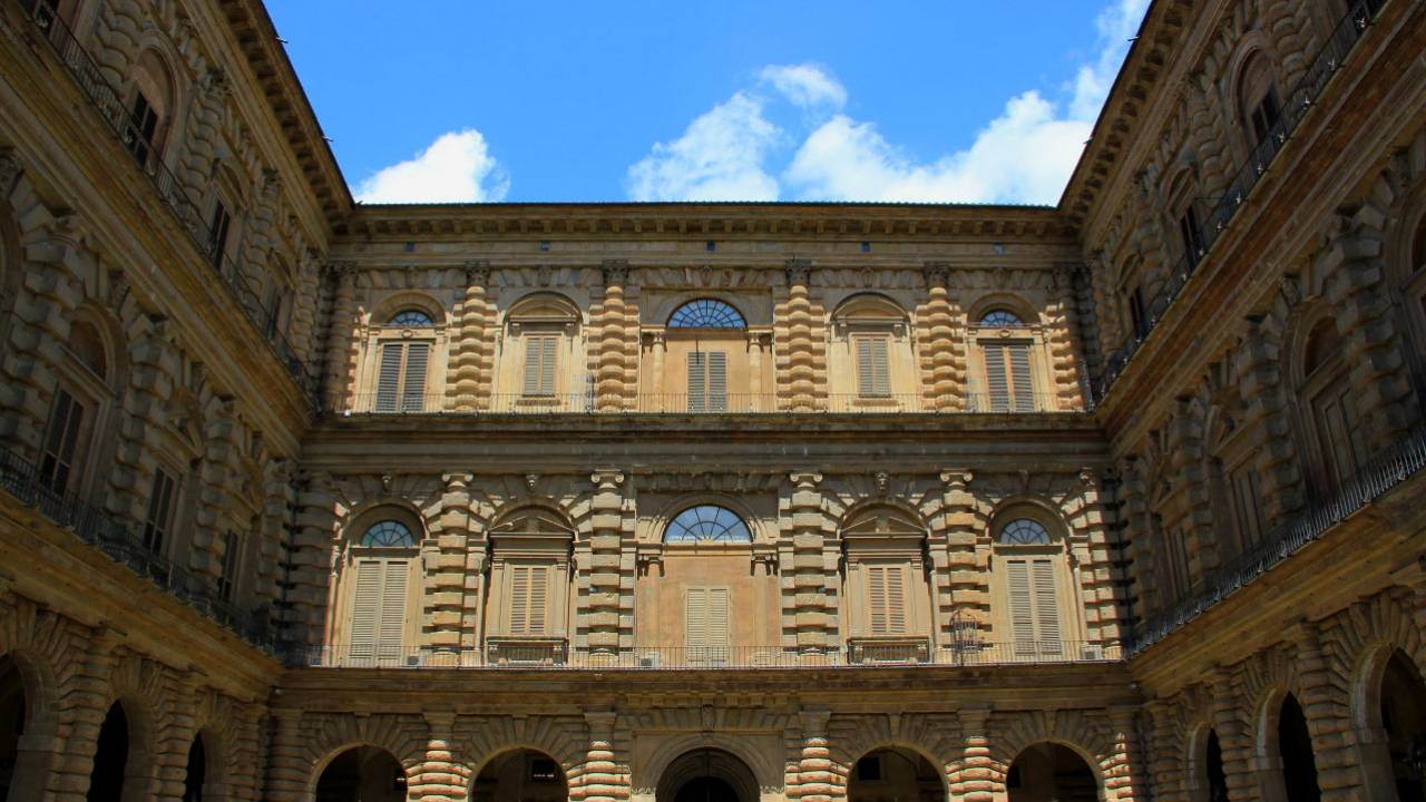 Palazzo Pitti corridor area