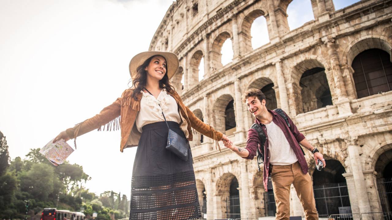 Colosseum Couple