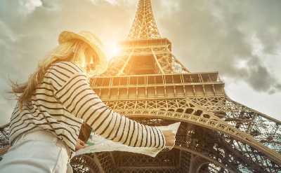 Tourist at Eiffel Tower