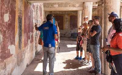 Pompeii Guide