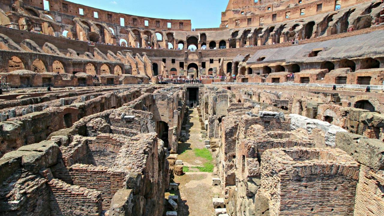 colosseum inside