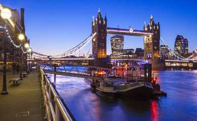 Sightseeing Cruise on the Thames