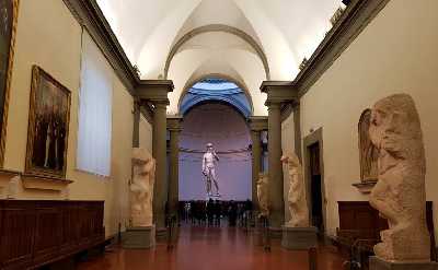 Prisons Gallery & David