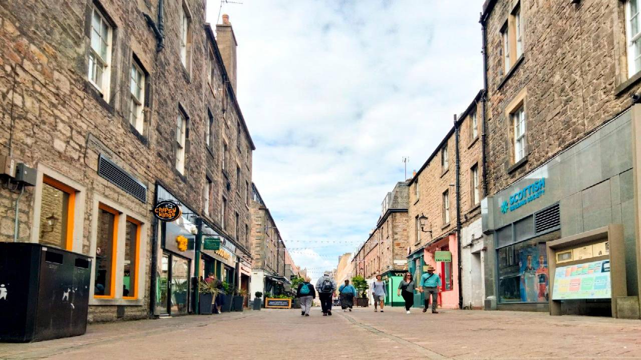 Discovery Walk in Edinburgh: A Tale of Two Towns