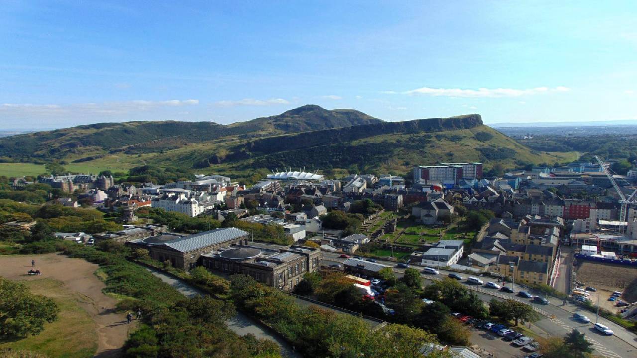 Discovery Walk in Edinburgh: An Obscure Adventure