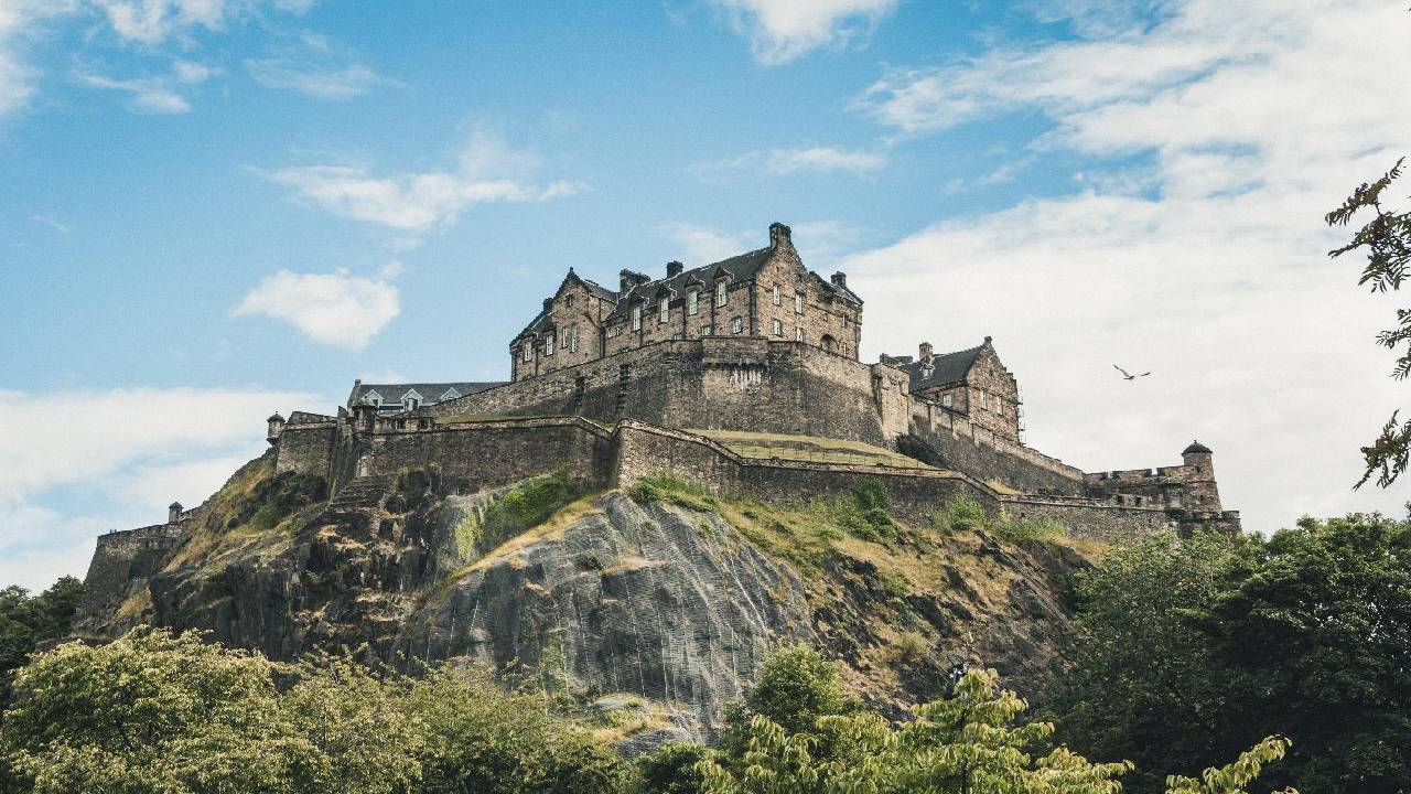 Edinburgh Small Group Walking Tour 