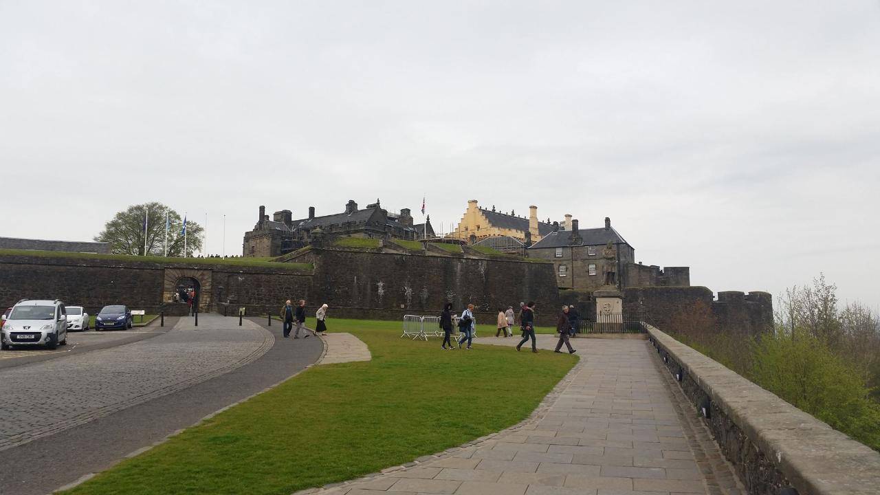 Scottish Castles & Whisky Tour