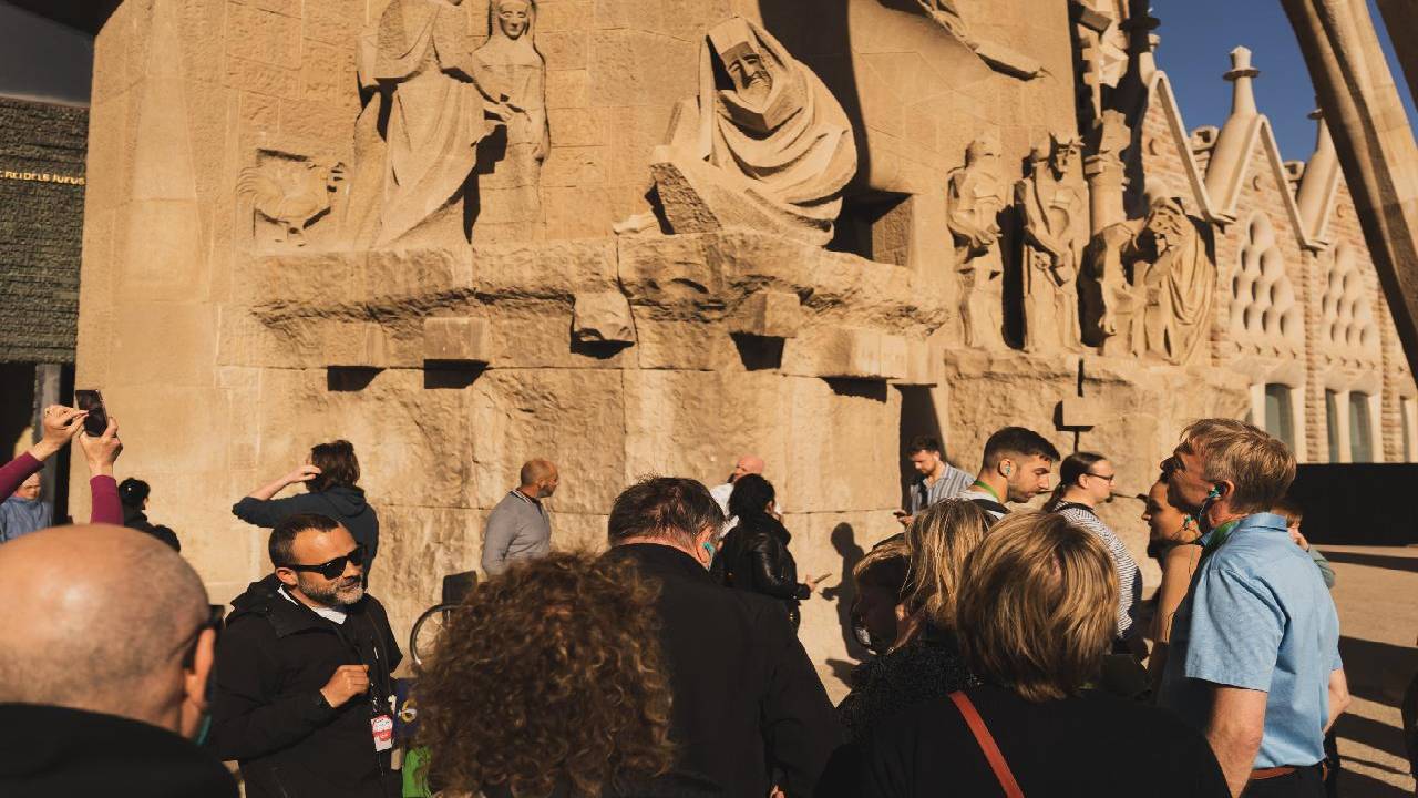 Exclusive Sagrada Familia Small Group Tour