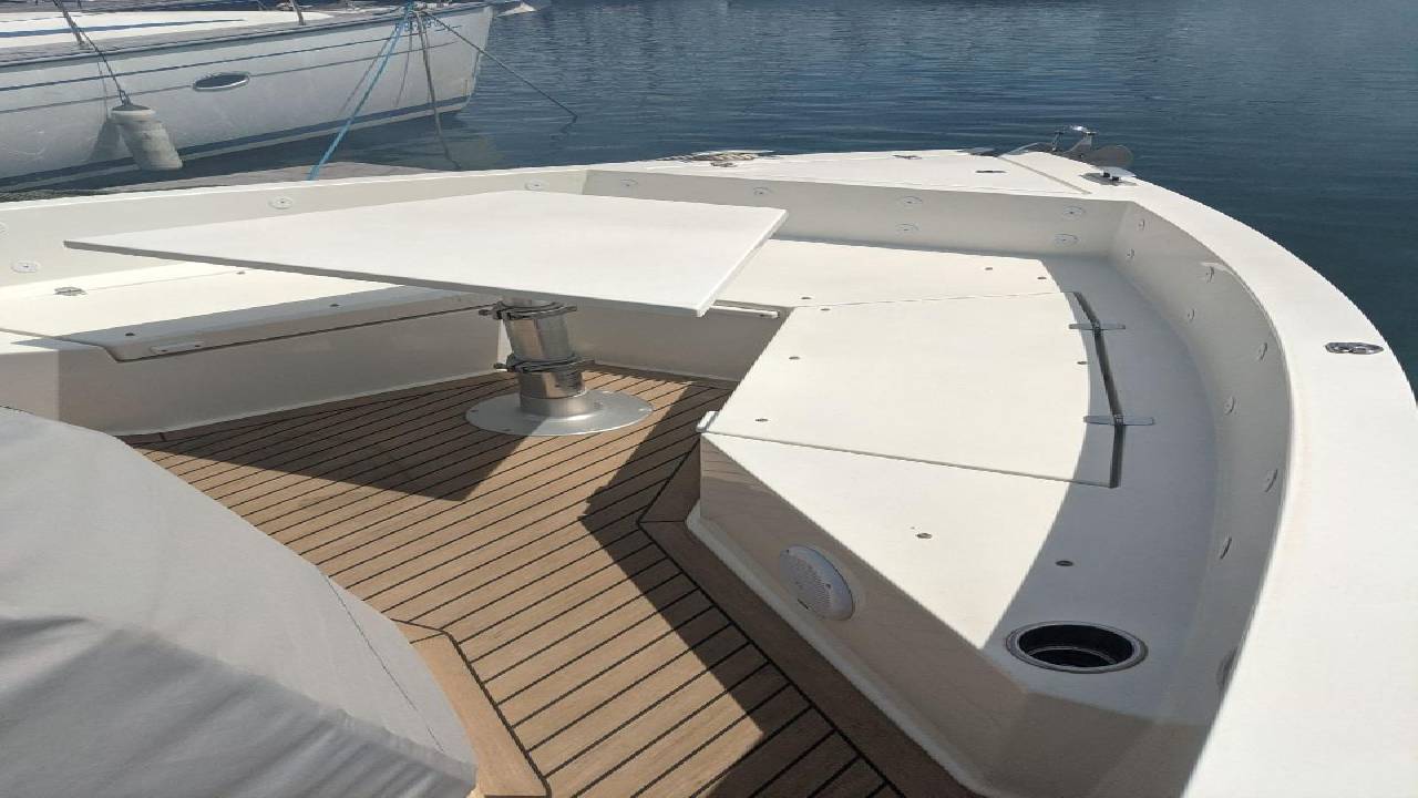 Private Motor Boat Experience  - De Antonio D28 Yacht in Barcelona 2h