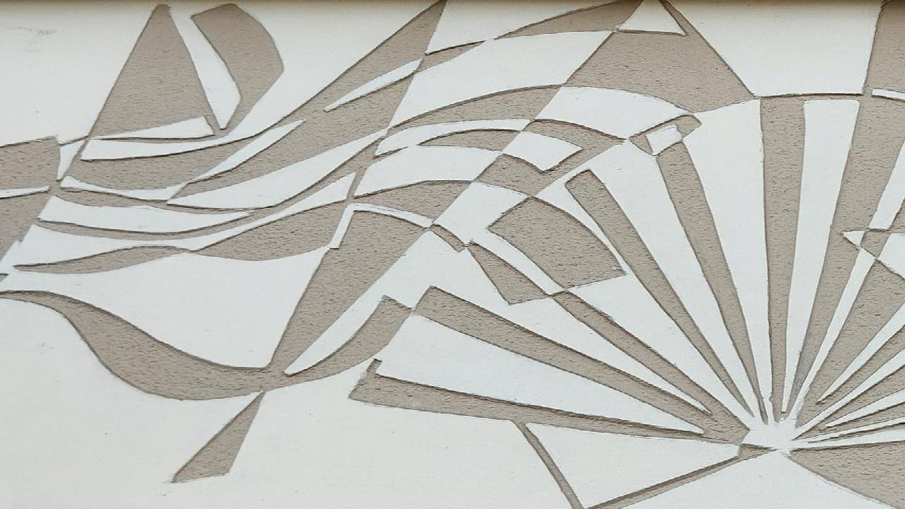 Barcelona: interactive discovery walk through Barceloneta