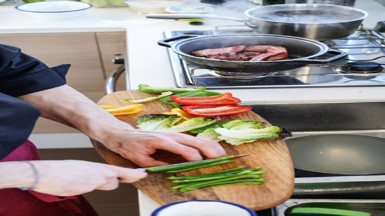 2 Hours PRIVATE CATAMARAN up to 12 Guests Sailing Experience Barcelona