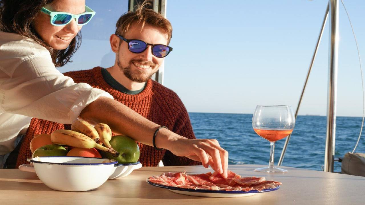 3 Hours PRIVATE CATAMARAN up to 12 Guests Sailing Experience Barcelona