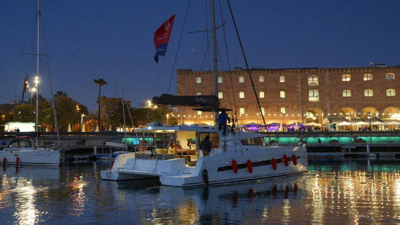 3 Hours PRIVATE CATAMARAN up to 12 Guests Sailing Experience Barcelona
