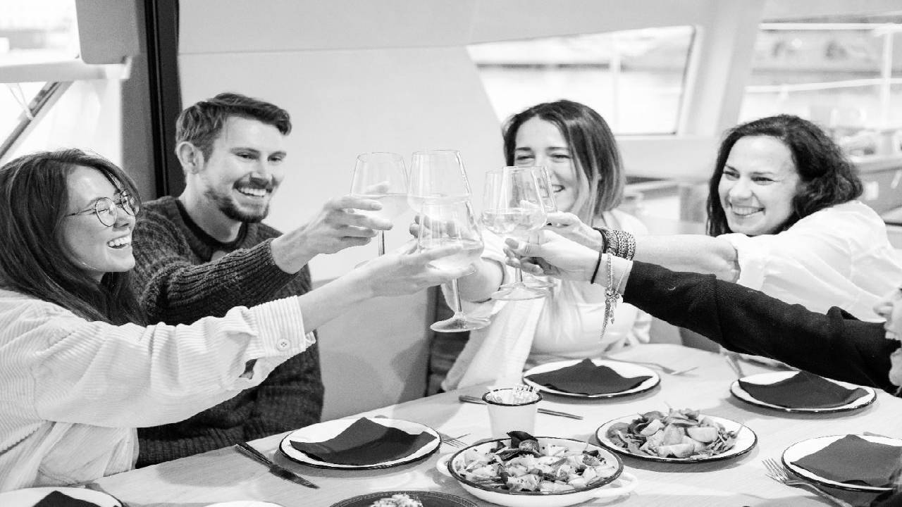 3 Hours PRIVATE CATAMARAN up to 35 Guests Sailing Experience Barcelona