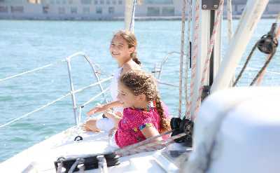 2 Hours Private SUNRISE Sailing Experience Barcelona up to 11 Guests 