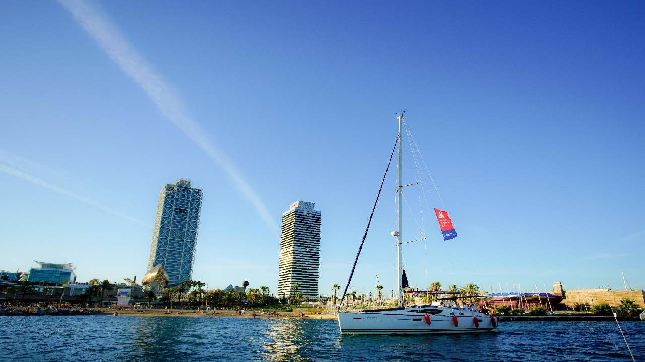 4 Hours PRIVATE Sailing Experience Barcelona up to 11 Guests