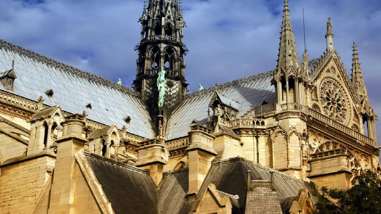 Secrets of Notre Dame: Walk Through History with Crypt Entry