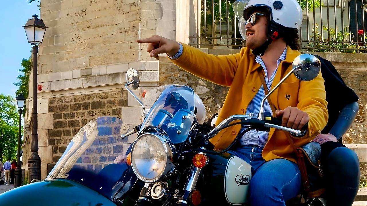  Private Vintage Sidecar Tour with a Guide