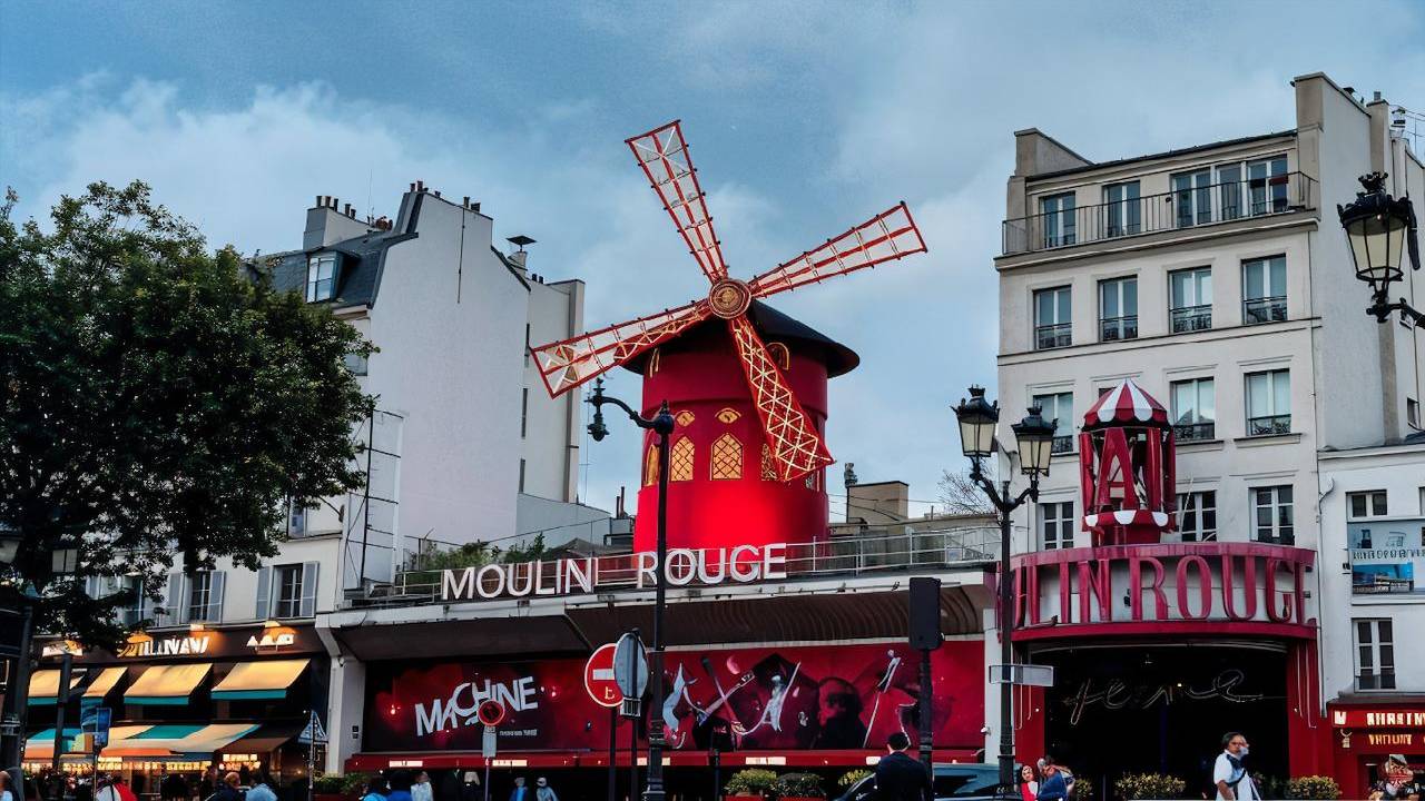  Private Vintage Sidecar Tour with a Guide