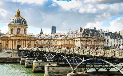 CENTRAL PARIS - Private Walking Tour