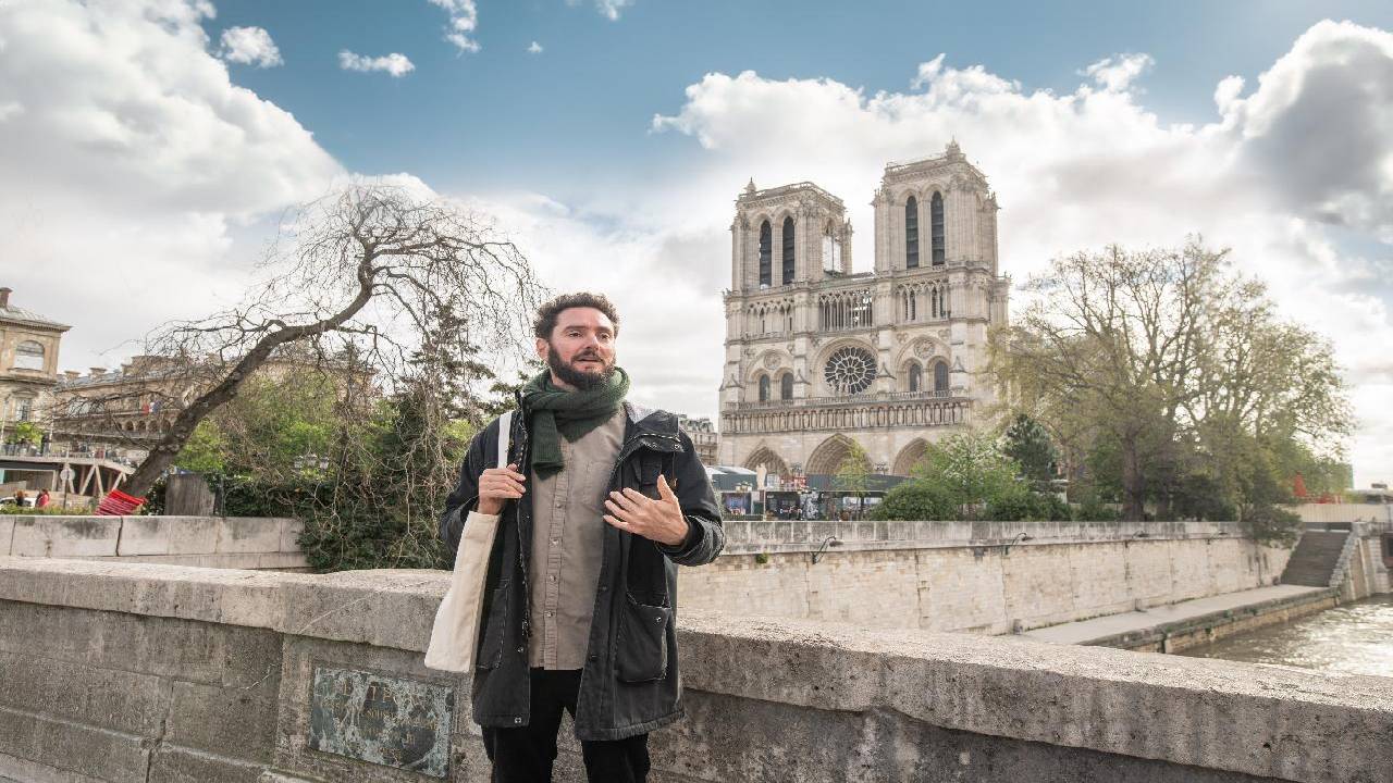 DARK MYTHS & LEGENDS OF PARIS - Private Walking Tour