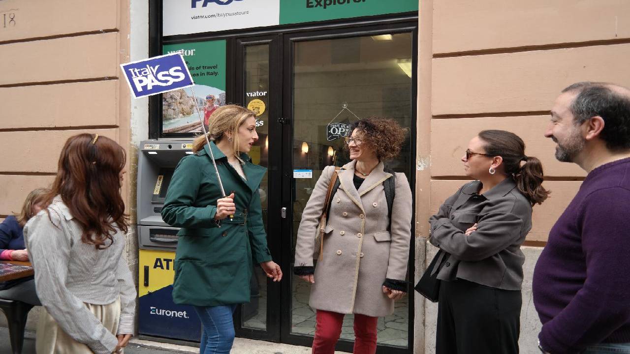 Rome: Prati District Food Tour with Wine and Gelato Tasting