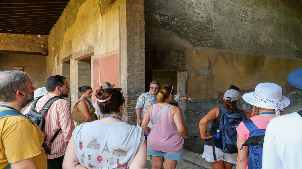 From Rome: One day trip to Pompeii Ruins w/ High Speed train (ENGLISH GUIDED TOUR)