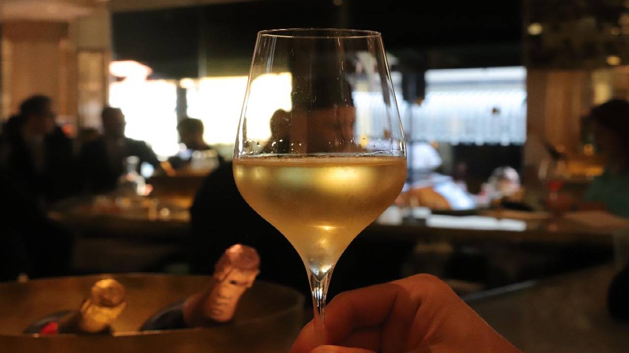 Private Royal Walk and Moet Chandon Harrods