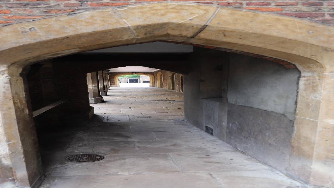 Royal London Walking Tour 