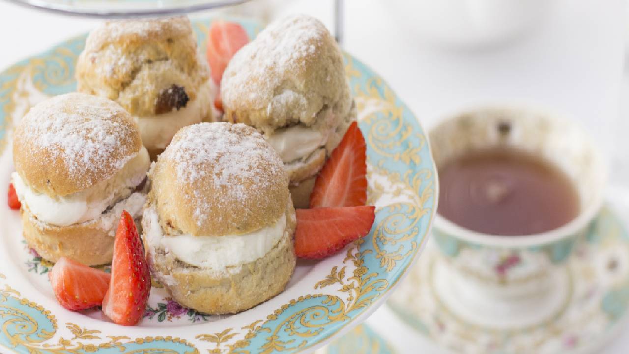 Three Palaces  Tour and Afternoon Tea VIP