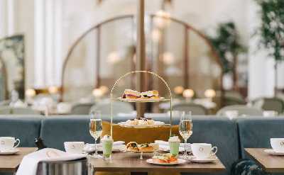 Private Kensington Palace Gardens Royal High Tea with Palace Entry