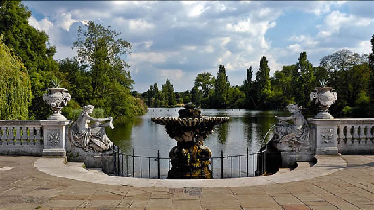 Private Kensington Palace Gardens Royal High Tea with Palace Entry