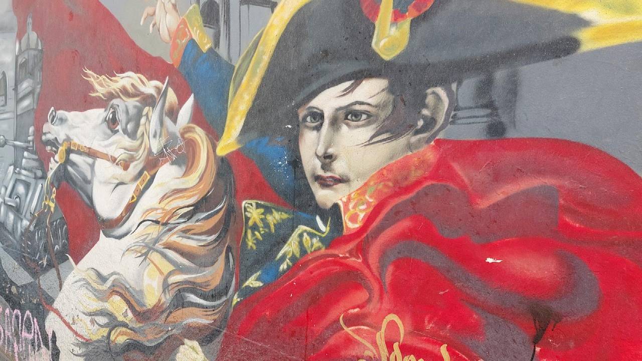 Milan Underground Discovery Walk: Street Art and Stories on the Backstreets of the Ticinese