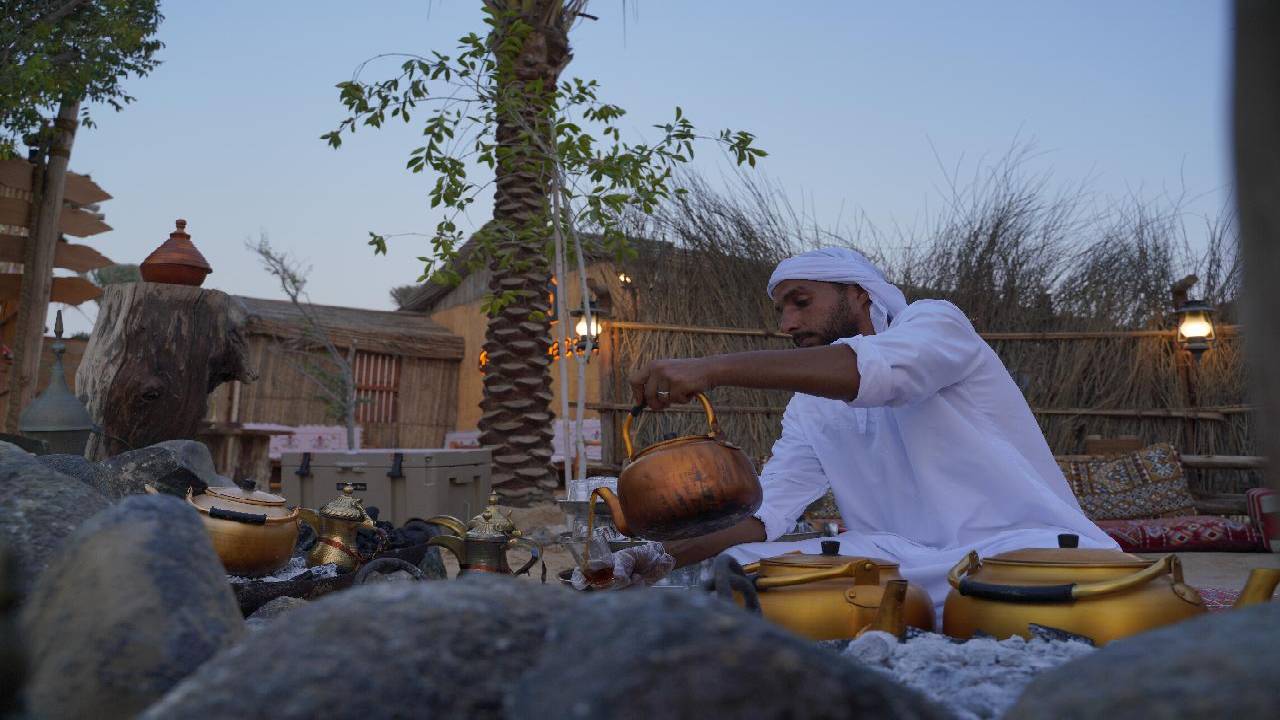 Dubai: Al Khayma Camp Experience with BBQ Dinner & Transfers