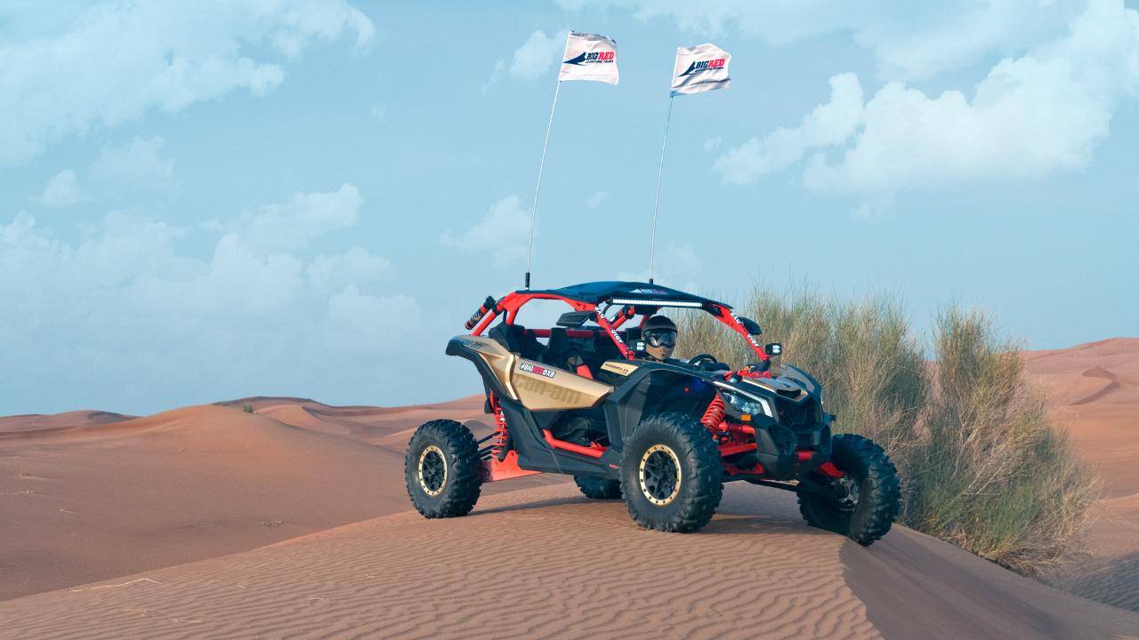 Can-Am X3  ● 2-seater ● 2 hours drive time 