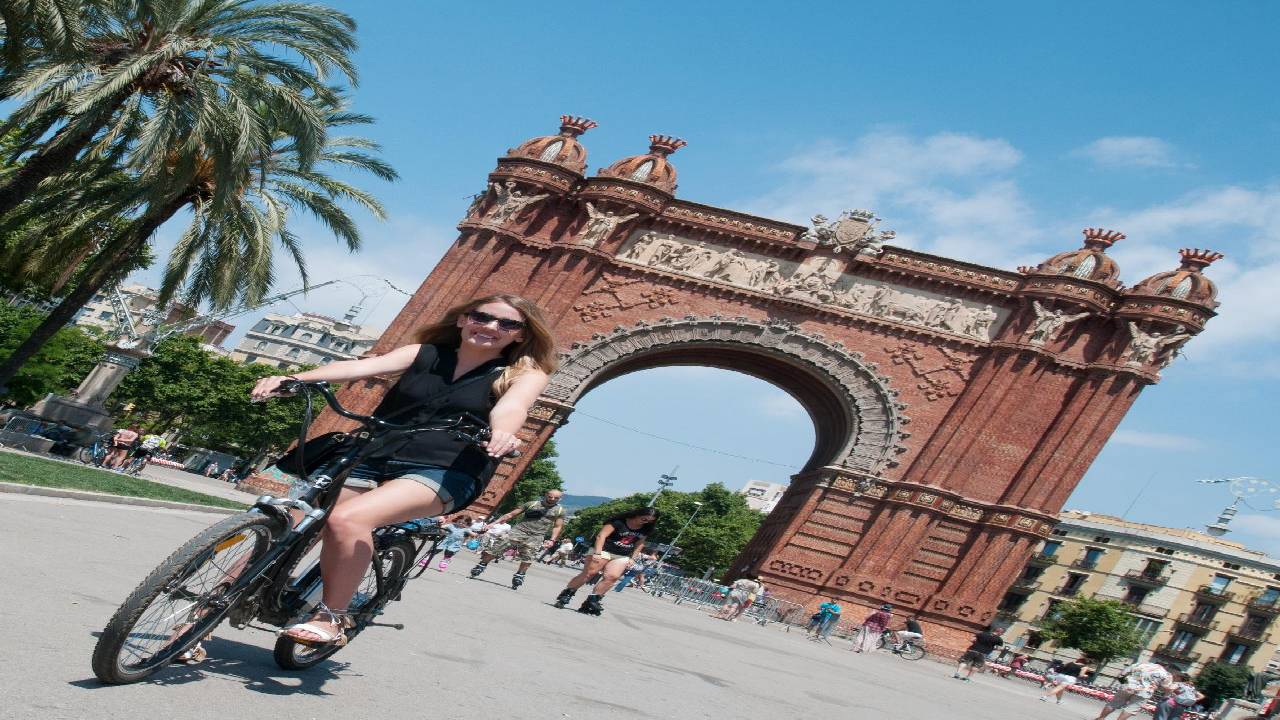 Barcelona in one day eBike tour
