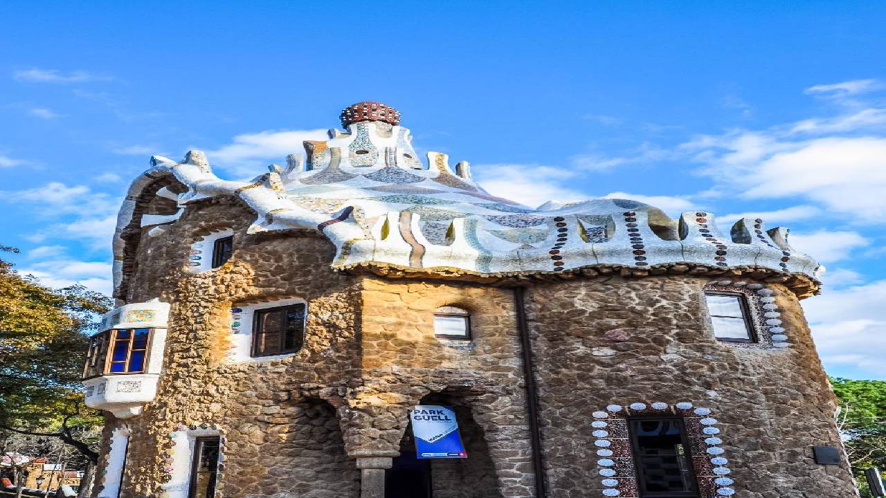 Barcelona in one day eBike tour