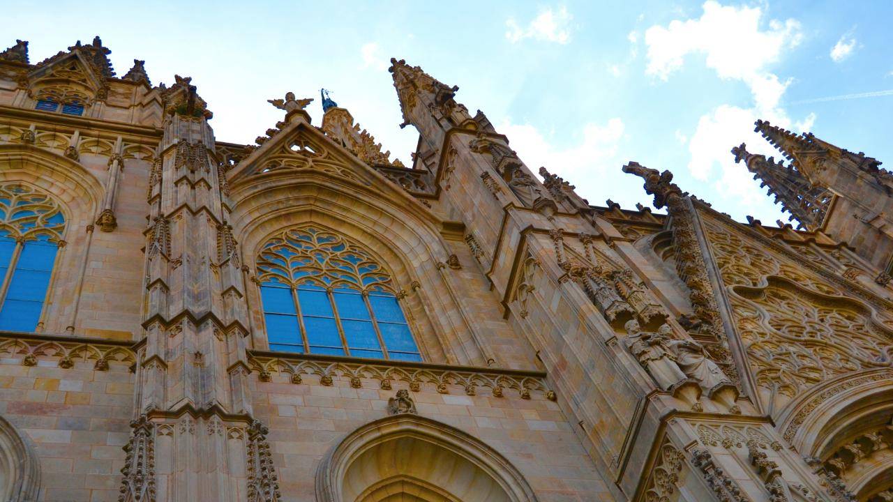 Discovery Walk: Barcelona’s Ciutat Vella - secret alleys and ruins